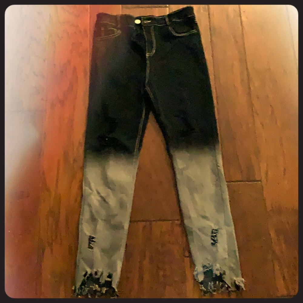 Coco+Carmen •Frayed Ombré Pants •S/M